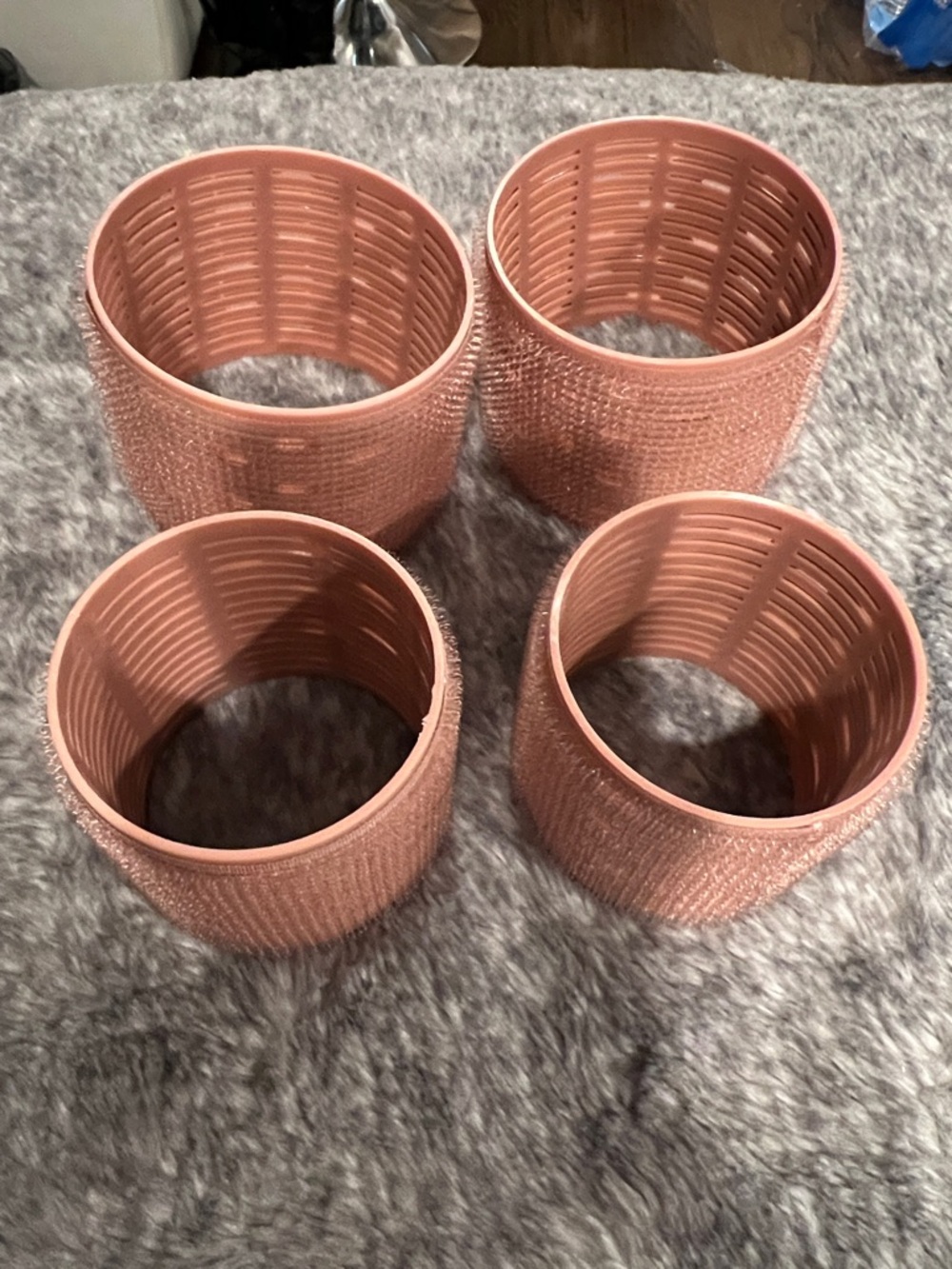Kitsch Rose Pink Self-Grip Hair Rollers - Set of 4